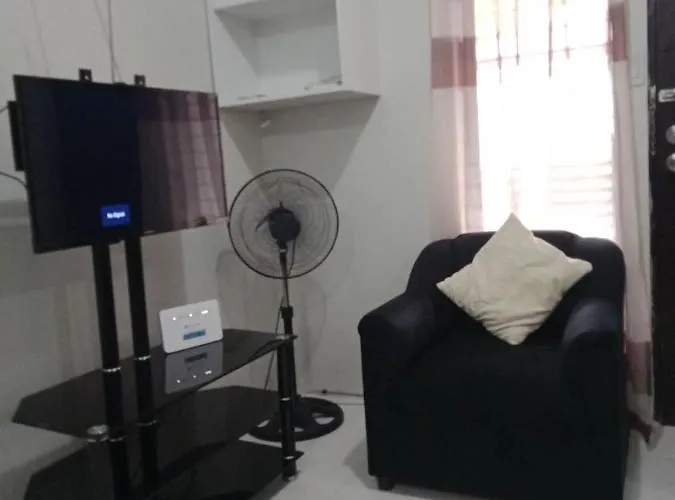 Holiday home Cozy 2br House & Lot, Near Airport, Ateneo De Cebu, Sm Lacion, Gaisano Grand Mall