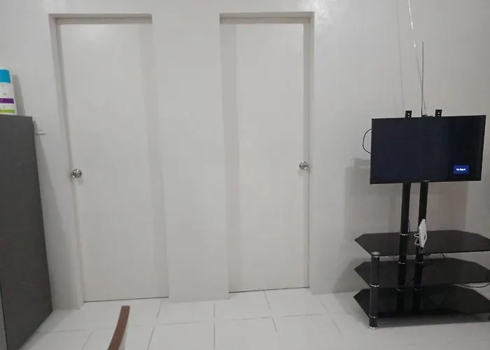 Cozy 2br House & Lot, Near Airport, Ateneo De Cebu, Sm Lacion, Gaisano Grand Mall *